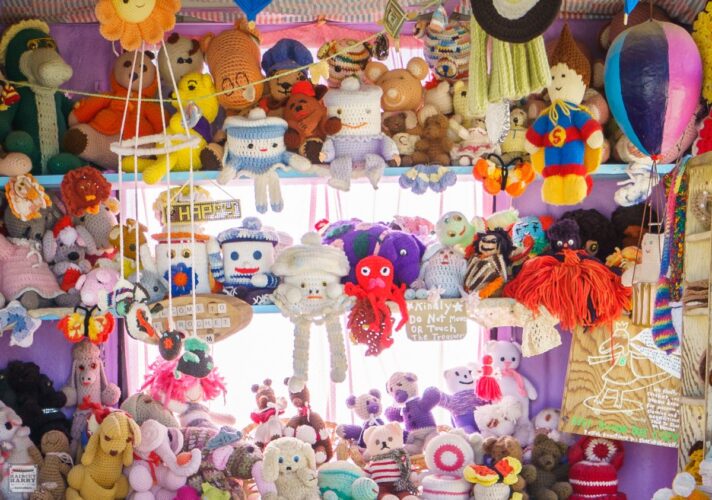 Beauty Bubble Salon and Museum Joshua Tree HairCut Harry